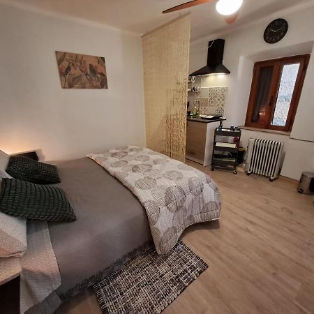 A Casa Di Carla Apartment Sonnino Exterior photo